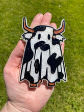 Load image into Gallery viewer, Cow Ghost Mold
