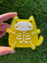 Load image into Gallery viewer, Skeleton Cat Mold
