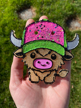 Load image into Gallery viewer, Highland Cow with Cap Mold
