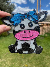 Load image into Gallery viewer, Cow with Bow Mold
