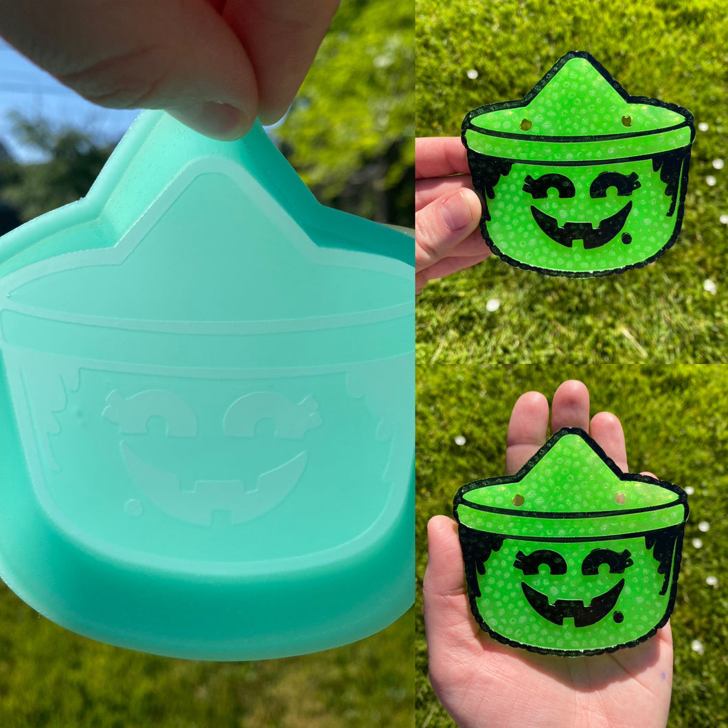 Witch Bucket Mold