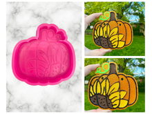 Load image into Gallery viewer, Sunflower Pumpkin Mold
