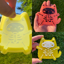 Load image into Gallery viewer, Skeleton Cat Mold
