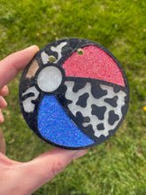 Load image into Gallery viewer, Cow Print Beach Ball Mold
