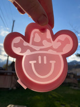 Load image into Gallery viewer, Cowboy Smile Mold
