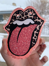 Load image into Gallery viewer, Tongue- Leopard Glitter Freshie
