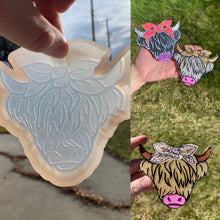 Load image into Gallery viewer, Highland Cow with Bow Mold
