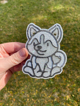 Load image into Gallery viewer, Husky Freshie Mold, Dog Freshie Mold, Dog Breed Freshie Molds, Freshie Molds for Beginners, Heat Safe Silicone Mold, Simple Freshie mold
