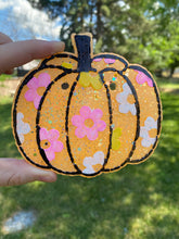 Load image into Gallery viewer, Flower Floral Pumpkin Freshie
