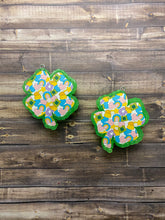 Load image into Gallery viewer, Patterned St. Patrick Vent Clip Freshie
