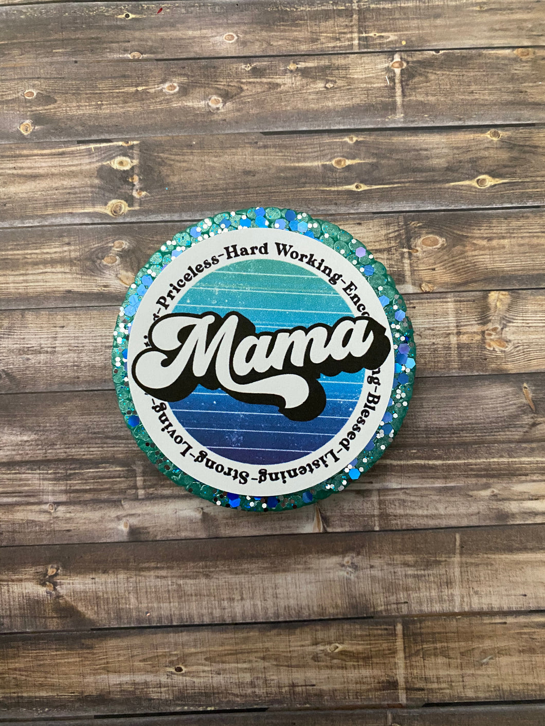 Mama Retro Freshie